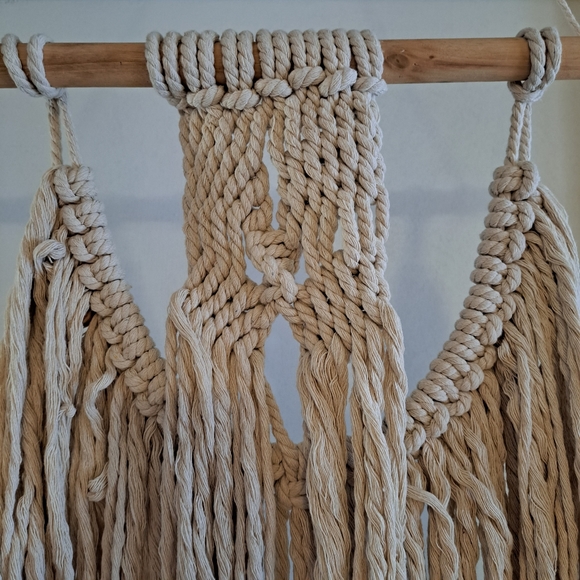Macrame Wall Hanging Decor - Picture 6 of 7